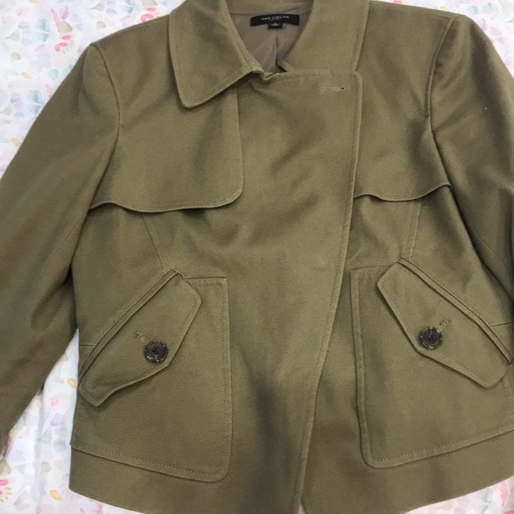 Army green jacket - Picture 4 of 6